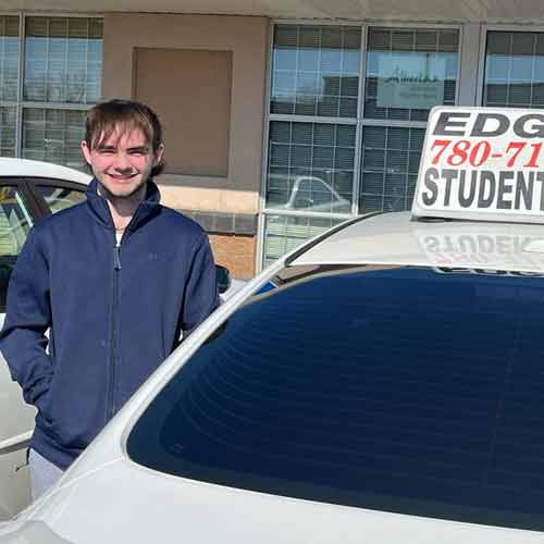 edge-driving-school-students-213